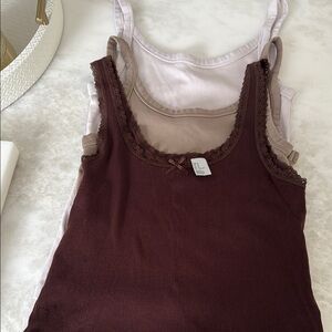 H&M Red Fitted Sleeveless Tank Top